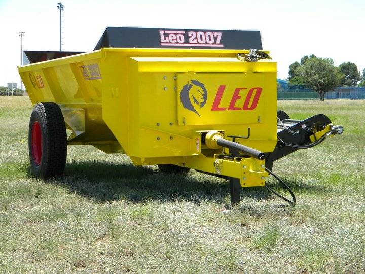 LEO Agriculture: Innovative LHD Abbrasive resistant Steel Material Feed Wagons & Manure Spreaders for Global Farms This image showcases our diverse range of agricultural equipment, including: • Feed Wagons (Voermenger / Misstrooier): Maximize feed efficiency and animal health with our high-performance TMR mixers (Total Mixed Ration) available in both vertical and horizontal styles. (USA, South Africa, Asia) • Manure Spreaders: Optimize manure management with our dependable side-discharge spreaders, designed for efficient and even field application. (USA, South Africa, Asia) LEO Agriculture provides a comprehensive solution for farms worldwide. Contact us today! www.leo-ag.com www.leoagriculture.com www.mixerknives.com www.newton-machine.com Keywords: TMR mixer USA, TMR mixer South Africa, TMR mixer Asia, feed wagon USA, feed wagon South Africa, feed wagon Asia, manure spreader USA, manure spreader South Africa, manure spreader Asia, side discharge manure spreader, voermanure spreader, misstrooier, fodder mixer, feed mixer