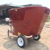 LEO Agriculture: Innovative LHD Abbrasive resistant Steel Material Feed Wagons & Manure Spreaders for Global Farms This image showcases our diverse range of agricultural equipment, including: • Feed Wagons (Voermenger / Misstrooier): Maximize feed efficiency and animal health with our high-performance TMR mixers (Total Mixed Ration) available in both vertical and horizontal styles. (USA, South Africa, Asia) • Manure Spreaders: Optimize manure management with our dependable side-discharge spreaders, designed for efficient and even field application. (USA, South Africa, Asia) LEO Agriculture provides a comprehensive solution for farms worldwide. Contact us today! www.leo-ag.com www.leoagriculture.com www.mixerknives.com www.newton-machine.com Keywords: TMR mixer USA, TMR mixer South Africa, TMR mixer Asia, feed wagon USA, feed wagon South Africa, feed wagon Asia, manure spreader USA, manure spreader South Africa, manure spreader Asia, side discharge manure spreader, voermanure spreader, misstrooier, fodder mixer, feed mixer