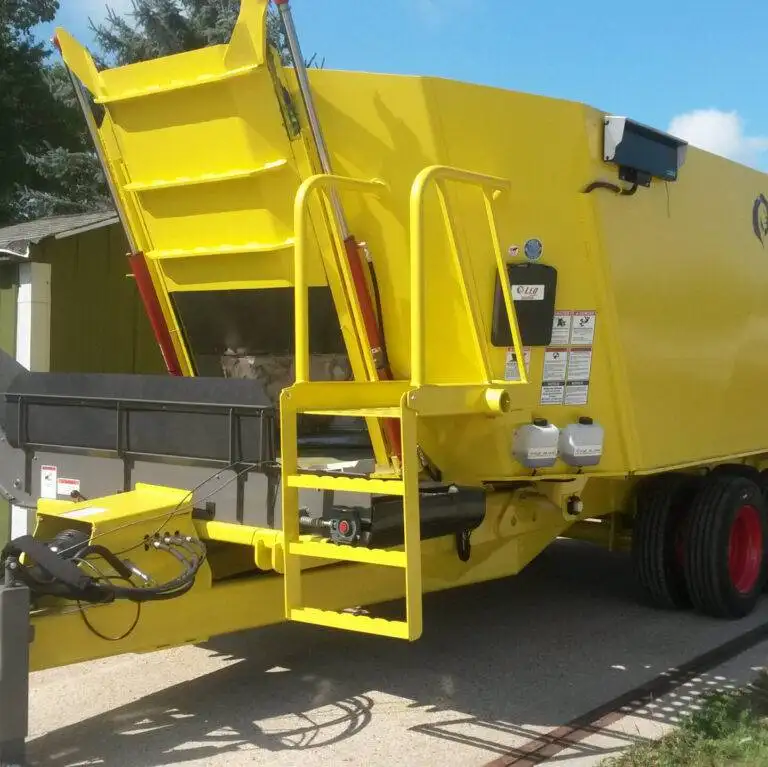 LEO Agriculture: Innovative LHD Abbrasive resistant Steel Material Feed Wagons & Manure Spreaders for Global Farms This image showcases our diverse range of agricultural equipment, including: • Feed Wagons (Voermenger / Misstrooier): Maximize feed efficiency and animal health with our high-performance TMR mixers (Total Mixed Ration) available in both vertical and horizontal styles. (USA, South Africa, Asia) • Manure Spreaders: Optimize manure management with our dependable side-discharge spreaders, designed for efficient and even field application. (USA, South Africa, Asia) LEO Agriculture provides a comprehensive solution for farms worldwide. Contact us today! www.leo-ag.com www.leoagriculture.com www.mixerknives.com www.newton-machine.com Keywords: TMR mixer USA, TMR mixer South Africa, TMR mixer Asia, feed wagon USA, feed wagon South Africa, feed wagon Asia, manure spreader USA, manure spreader South Africa, manure spreader Asia, side discharge manure spreader, voermanure spreader, misstrooier, fodder mixer, feed mixer