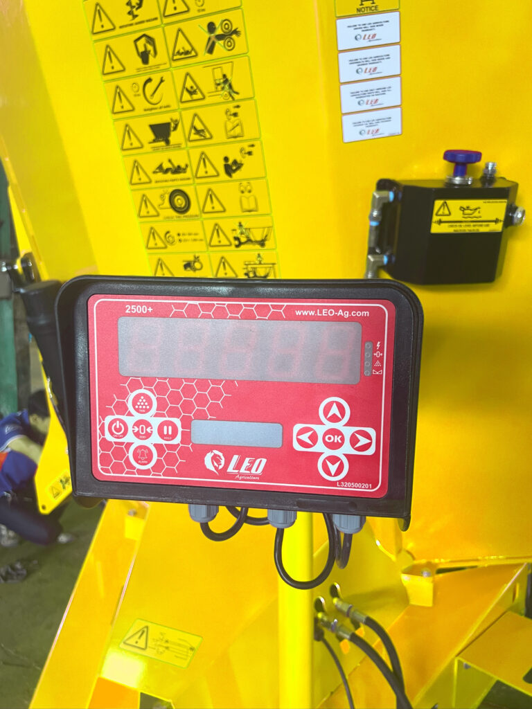 LEO Agriculture: Innovative LHD Abbrasive resistant Steel Material Feed Wagons & Manure Spreaders for Global Farms This image showcases our diverse range of agricultural equipment, including: • Feed Wagons (Voermenger / Misstrooier): Maximize feed efficiency and animal health with our high-performance TMR mixers (Total Mixed Ration) available in both vertical and horizontal styles. (USA, South Africa, Asia) • Manure Spreaders: Optimize manure management with our dependable side-discharge spreaders, designed for efficient and even field application. (USA, South Africa, Asia) LEO Agriculture provides a comprehensive solution for farms worldwide. Contact us today! www.leo-ag.com www.leoagriculture.com www.mixerknives.com www.newton-machine.com Keywords: TMR mixer USA, TMR mixer South Africa, TMR mixer Asia, feed wagon USA, feed wagon South Africa, feed wagon Asia, manure spreader USA, manure spreader South Africa, manure spreader Asia, side discharge manure spreader, voermanure spreader, misstrooier, fodder mixer, feed mixer