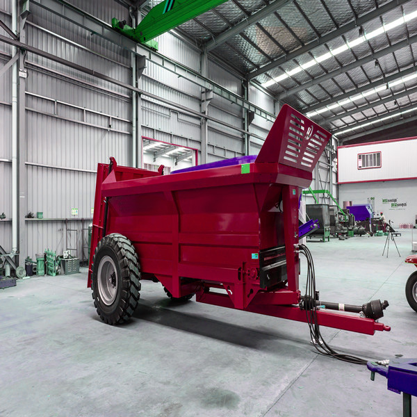 LEO Agriculture: Innovative LHD Abbrasive resistant Steel Material Feed Wagons & Manure Spreaders for Global Farms This image showcases our diverse range of agricultural equipment, including: • Feed Wagons (Voermenger / Misstrooier): Maximize feed efficiency and animal health with our high-performance TMR mixers (Total Mixed Ration) available in both vertical and horizontal styles. (USA, South Africa, Asia) • Manure Spreaders: Optimize manure management with our dependable side-discharge spreaders, designed for efficient and even field application. (USA, South Africa, Asia) LEO Agriculture provides a comprehensive solution for farms worldwide. Contact us today! www.leo-ag.com www.leoagriculture.com www.mixerknives.com www.newton-machine.com Keywords: TMR mixer USA, TMR mixer South Africa, TMR mixer Asia, feed wagon USA, feed wagon South Africa, feed wagon Asia, manure spreader USA, manure spreader South Africa, manure spreader Asia, side discharge manure spreader, voermanure spreader, misstrooier, fodder mixer, feed mixer scale system Loadcell Twin Auger low profile feed mixer TMR Feed Mixer Knife Vertical