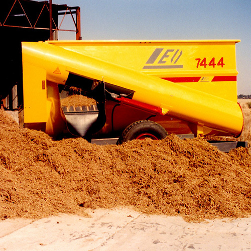 Essential Livestock Equipment: Vertical Feed Mixers and Manure ...