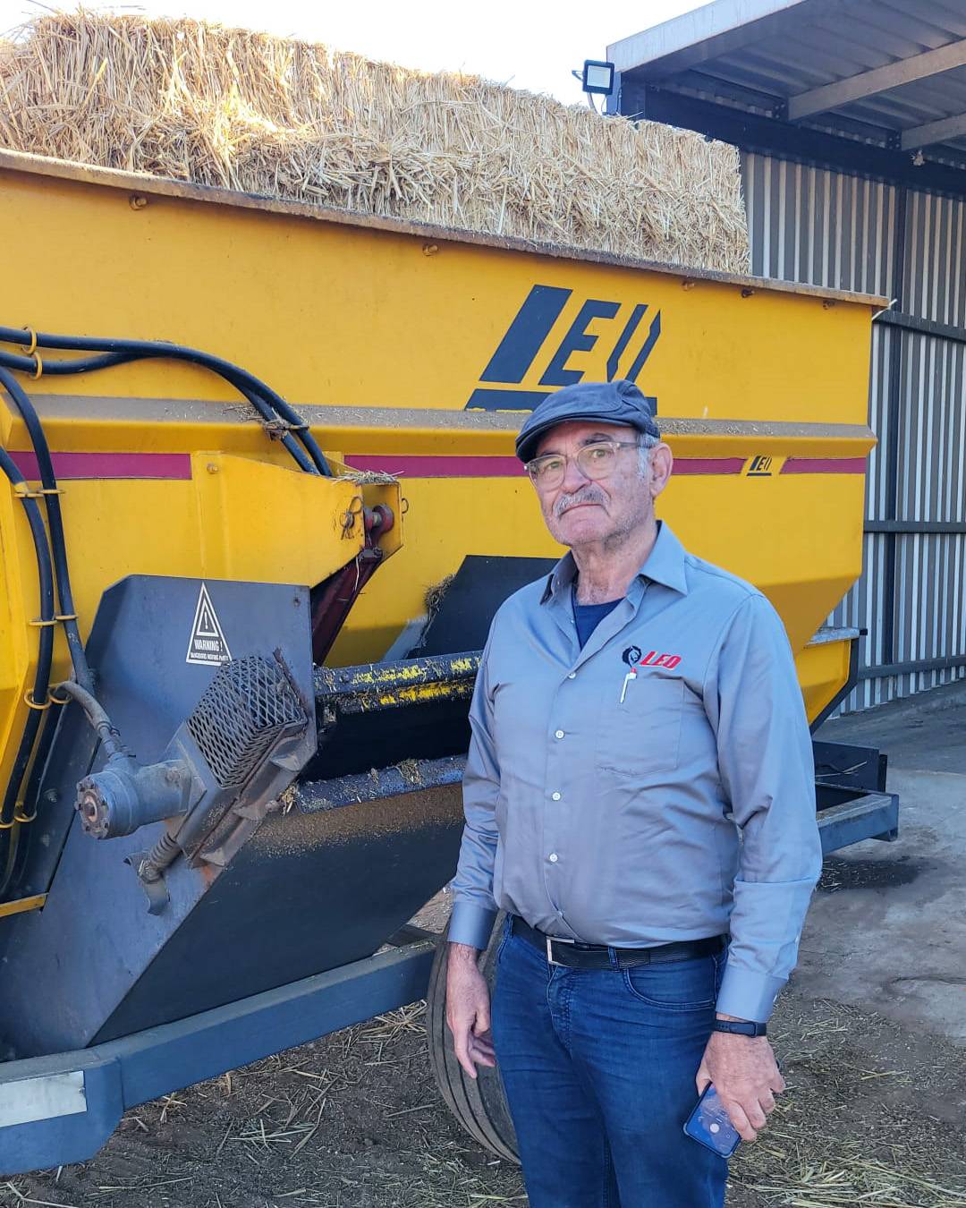 LEO%20Agriculture%20 %20Feed%20Mixer%20&%20Manure%20Spreader%20 